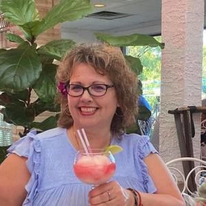 Meet your Posher, Sandra